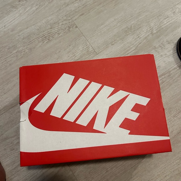 Nike Dunks - Picture 10 of 10